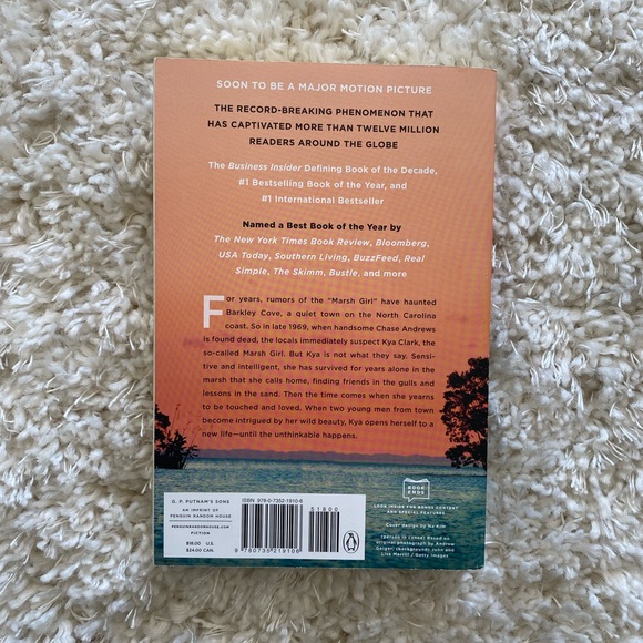 Where the Crawdads Sing by Delia Owens - Picture 2 of 3